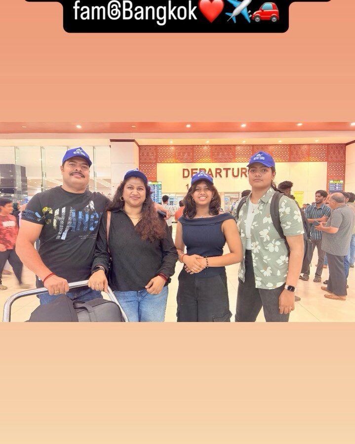 Instagram post from metro__tours. This post is in position 8.